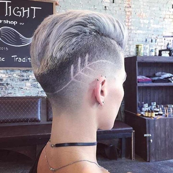 Стрижка фейд Пикси