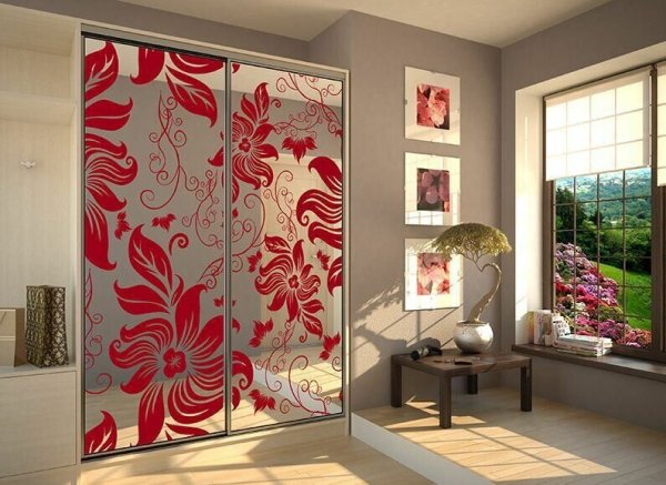 Шкаф купе с рисунком