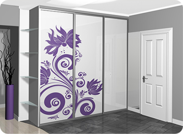 Шкаф купе с сиреневыми цветами