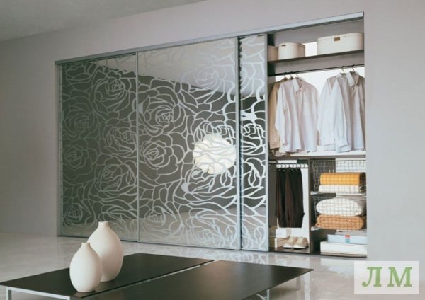 Пескоструйное стекло для шкафа