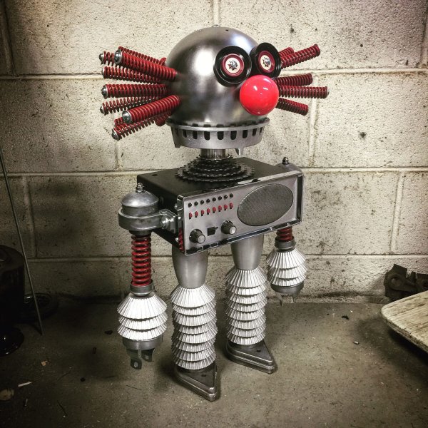 СТРЕМНЫЙ робот