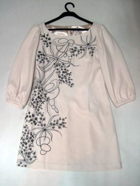 Отделка туники вышивкой