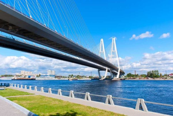 Вантовый мост Невский район