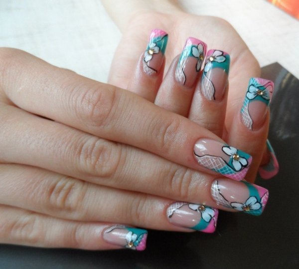 Красивый французский маникюр