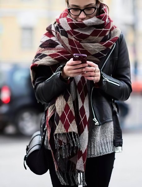 Шарф объемный модный