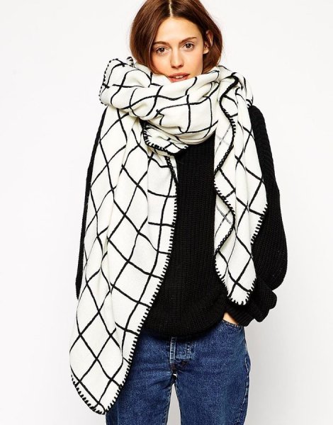 Шарф в клетку черно белый