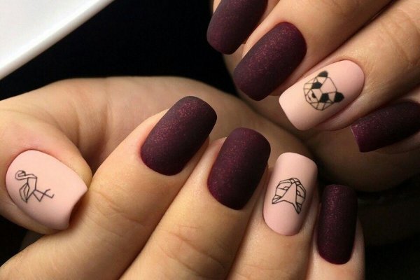 Маникюр овал вишня