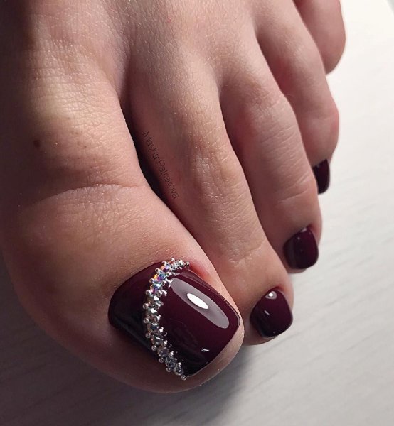 Шикарные бордовые ногти