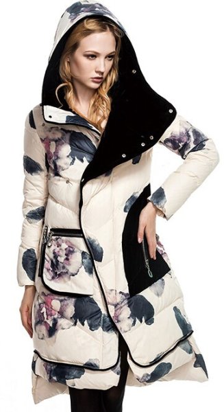 Пуховик с принтом