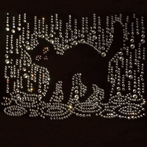 Аппликация стразами