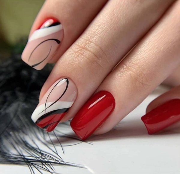 Ногти сиреневые с рисунком