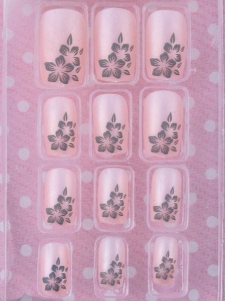 Накладные ногти