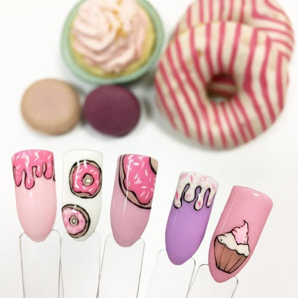 Ногти с коровьим принтом