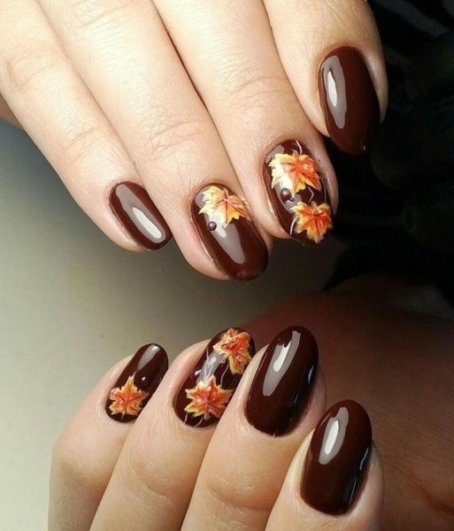 Осенний дизайн ногтей