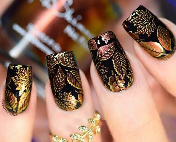 Дизайн ногтей осень