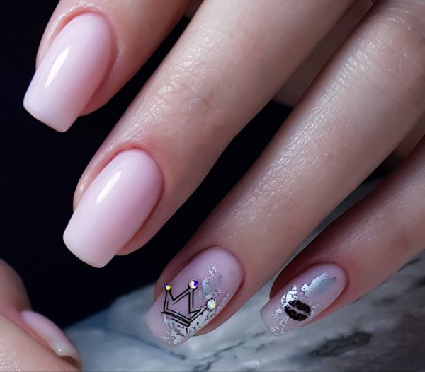 Нюдовый френч маникюр 2022