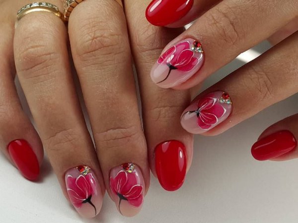 Красеыйманмкюр со стразами