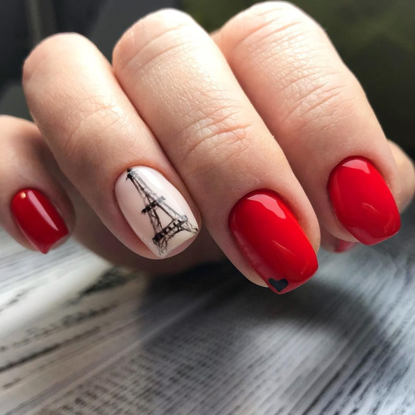 Красный маникюр