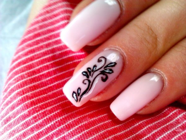 Красивый маникюр