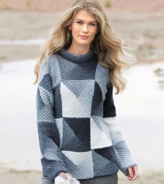 Джемпер в стиле пэчворк