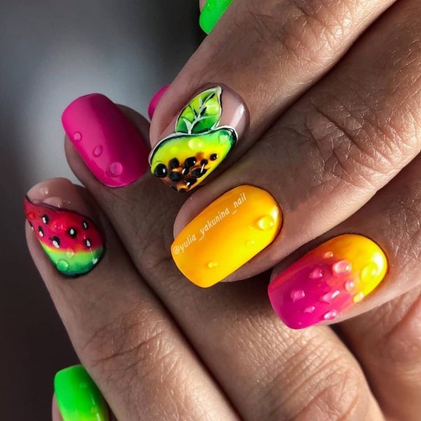 Летний дизайн ногтей