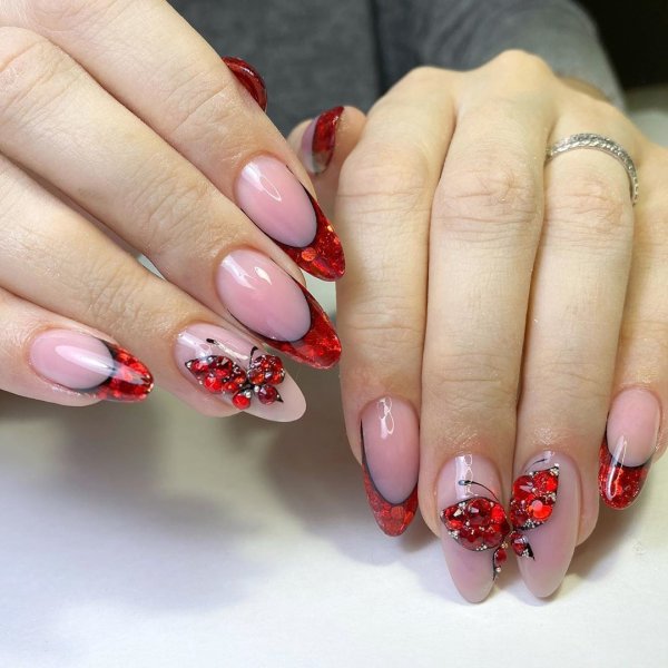 Красный френч