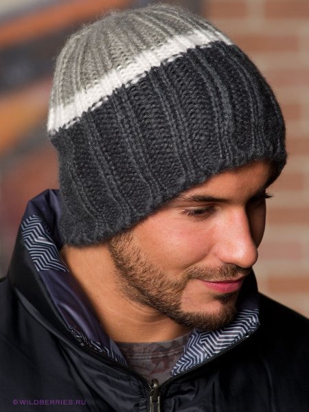 Вязанная мужскаяшапка