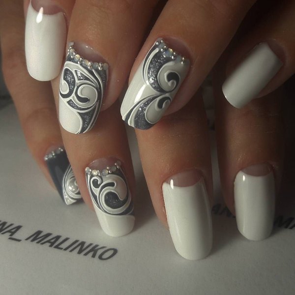Маникюр гламурный белый дизайн