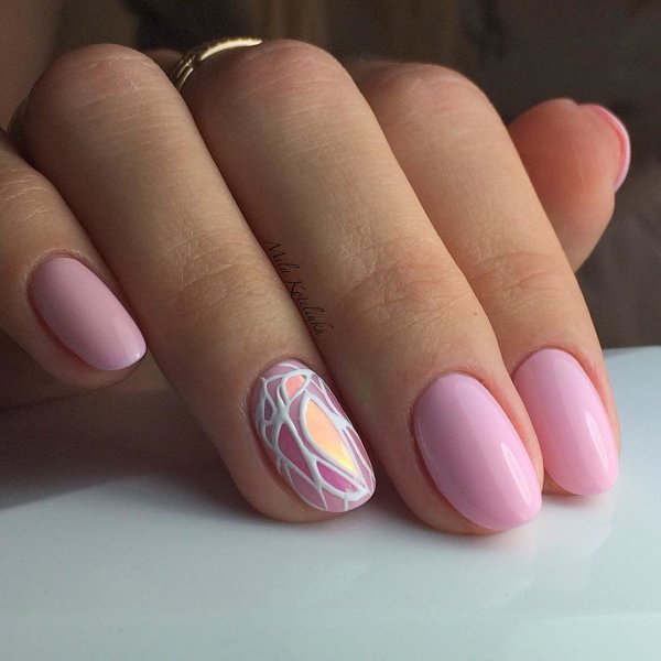 Современные рисунки на ногтях