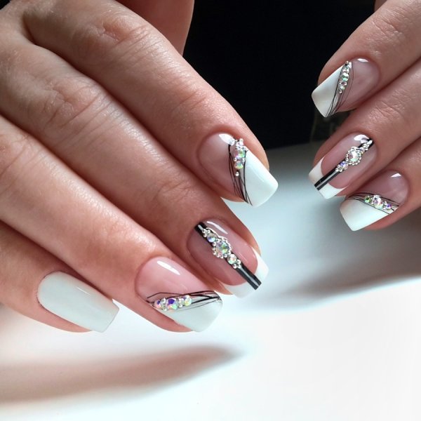 Маникюр Весна френч