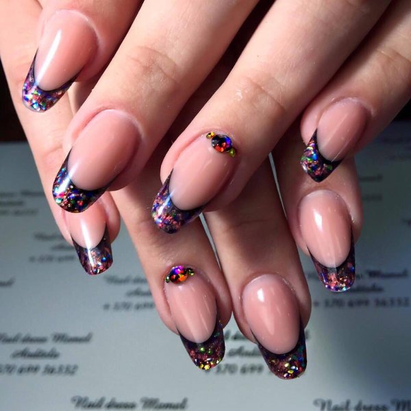 Маникюр Весна