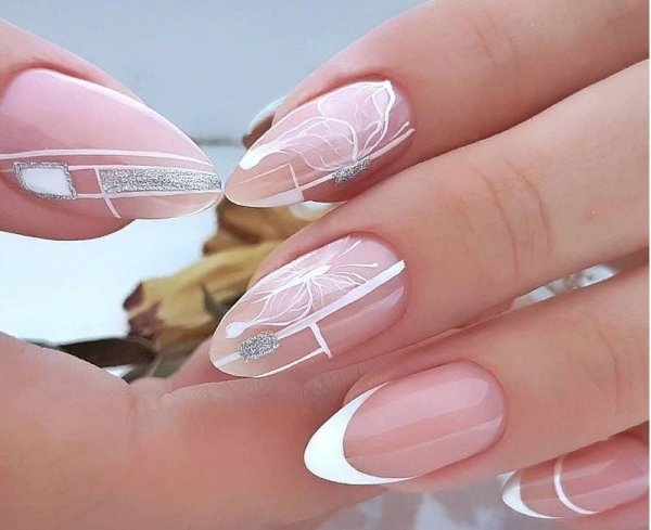 Стильный маникюр