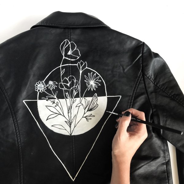 Роспись джинсовой куртки Минимализм