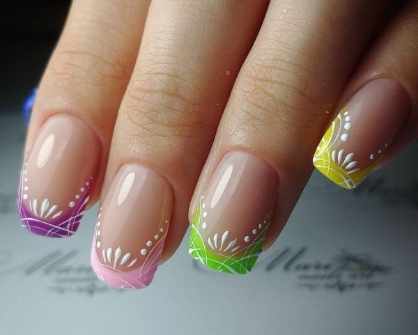 Френч маникюр