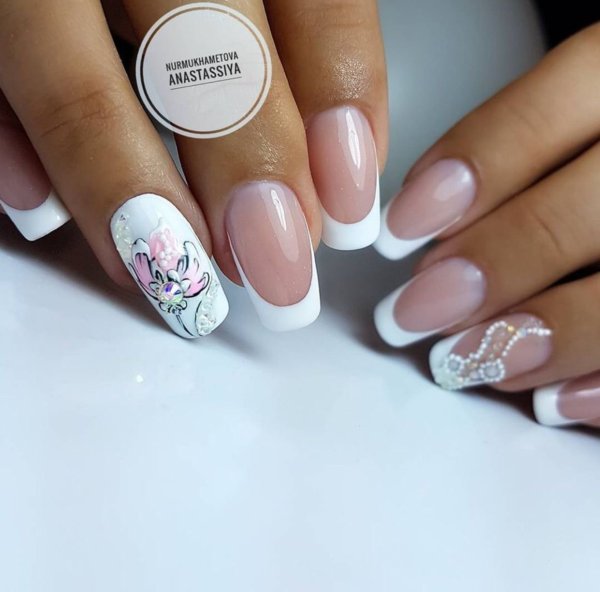 Французский маникюр