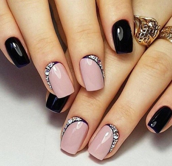 Стильный маникюр