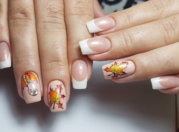 Красивый осенний френч