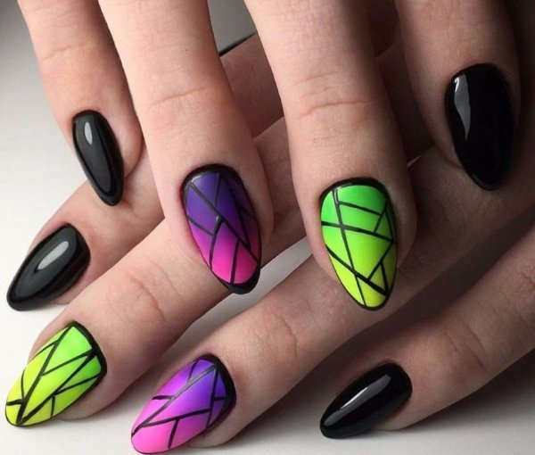 Маникюр 2022 персиковый нюдовый