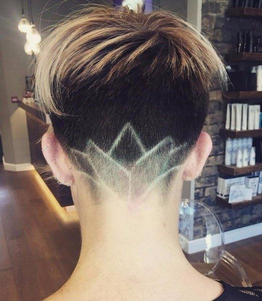 Пикси андеркат