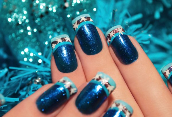 Новогодний дизайн ногтей