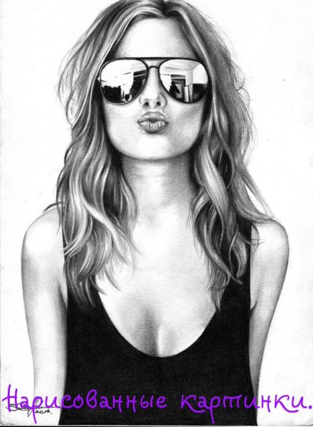 Харли Квинн с жевательной резинкой