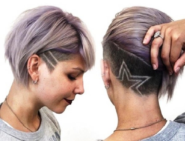 Короткая стрижка женская с узором сзади