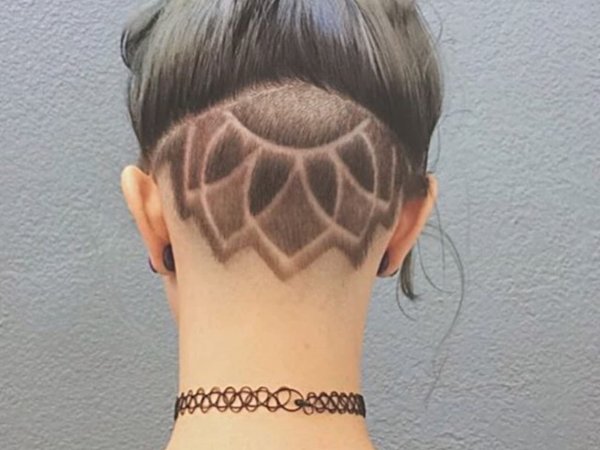 Хаер тату женское