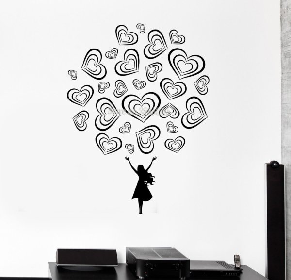 Распечатки на стену в комнате