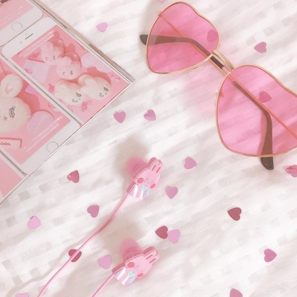 Розовые вещи для эстетики