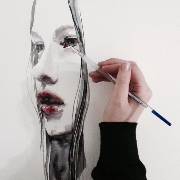 Лицо линиями