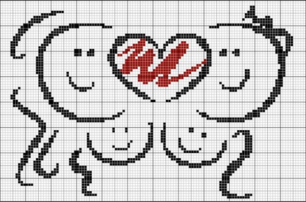 Монохромная вышивка семья