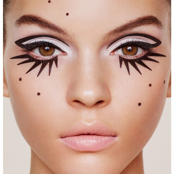 Необычный макияж