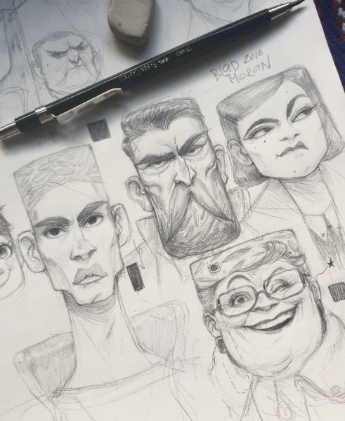 Нарисоыаная Левушка в очках