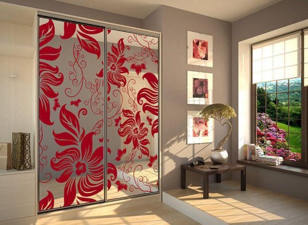 Шкаф купе с рисунком